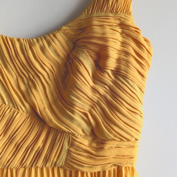 Coast - Sunray pleated yellow midi dress - UK 12 - Picture 2 of 5